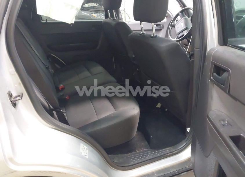 Photo 8 of 2011 Ford Escape XLT (VIN 1FMCU9D76BKB71349)