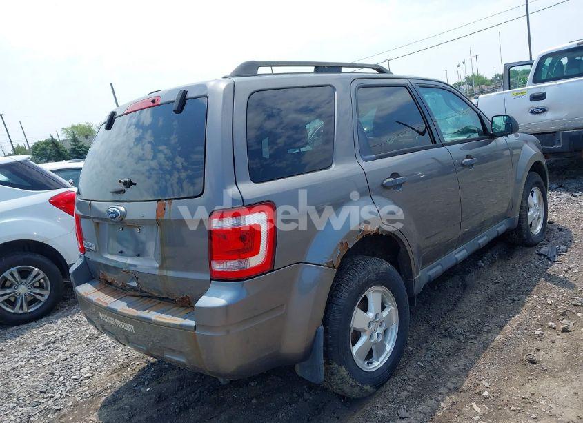 Photo 4 of 2012 Ford Escape XLT (VIN 1FMCU9D76CKB01240)