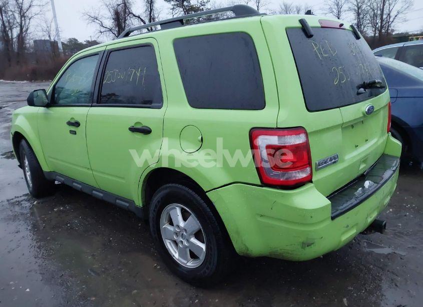 Photo 3 of 2012 Ford Escape XLT (VIN 1FMCU9D76CKB37820)