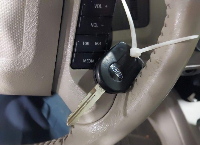 Photo 11 of 2012 Ford Escape XLT (VIN 1FMCU9D76CKC29560)