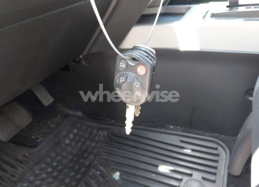 Photo 11 of 2012 Ford Escape XLT (VIN 1FMCU9D76CKC62526)