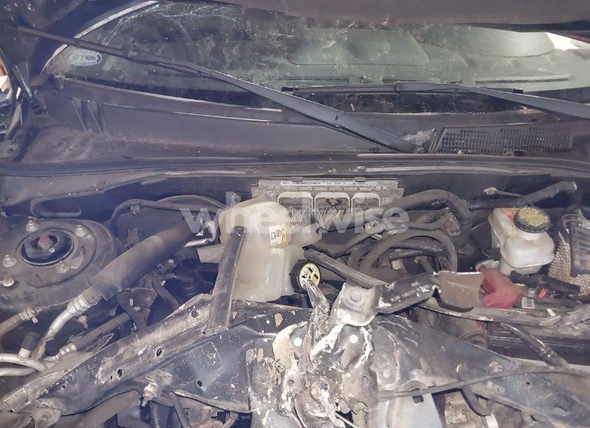 Photo 10 of 2010 Ford Escape XLT (VIN 1FMCU9D77AKC13204)