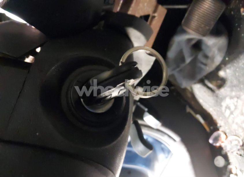 Photo 11 of 2010 Ford Escape XLT (VIN 1FMCU9D77AKC13204)