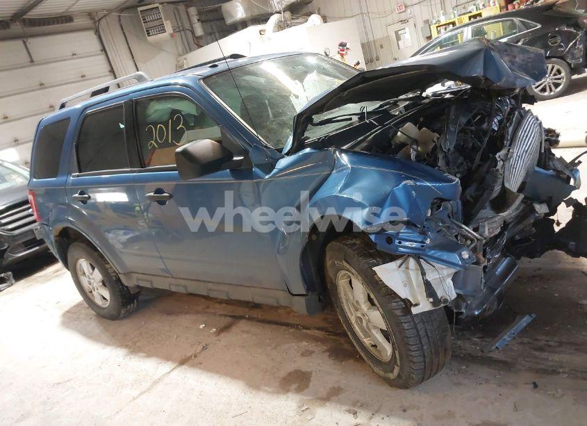 Photo 13 of 2010 Ford Escape XLT (VIN 1FMCU9D77AKC13204)