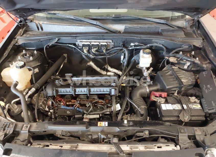 Photo 10 of 2010 Ford Escape XLT (VIN 1FMCU9D77AKC13493)