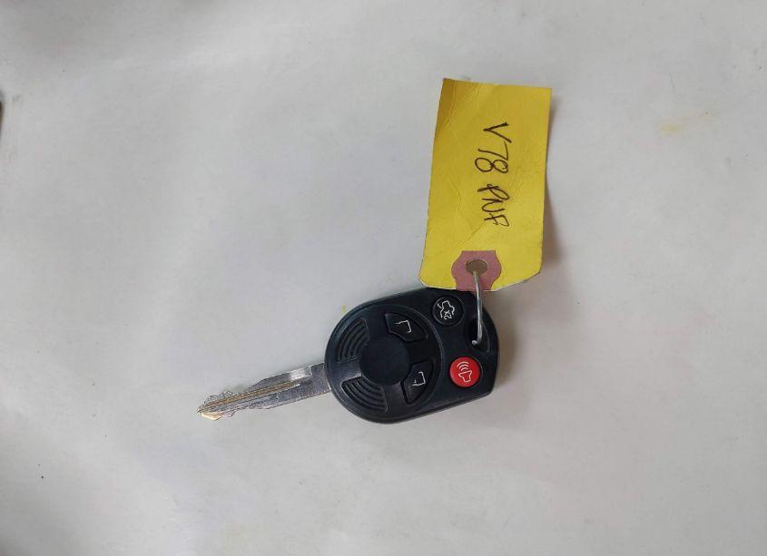 Photo 11 of 2010 Ford Escape XLT (VIN 1FMCU9D77AKC48776)