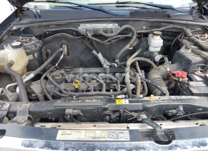 Photo 10 of 2011 Ford Escape XLT (VIN 1FMCU9D77BKA45274)