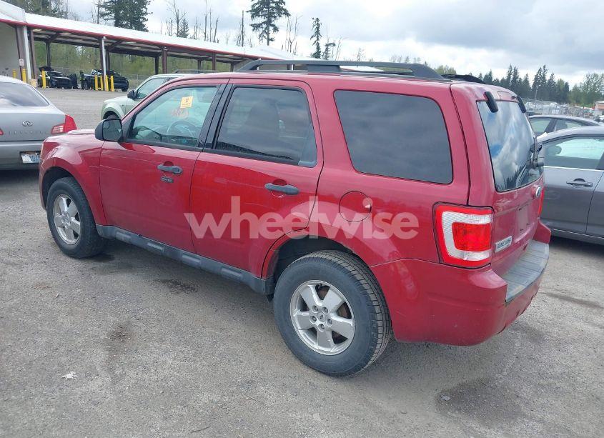 Photo 3 of 2011 Ford Escape XLT (VIN 1FMCU9D77BKC11700)