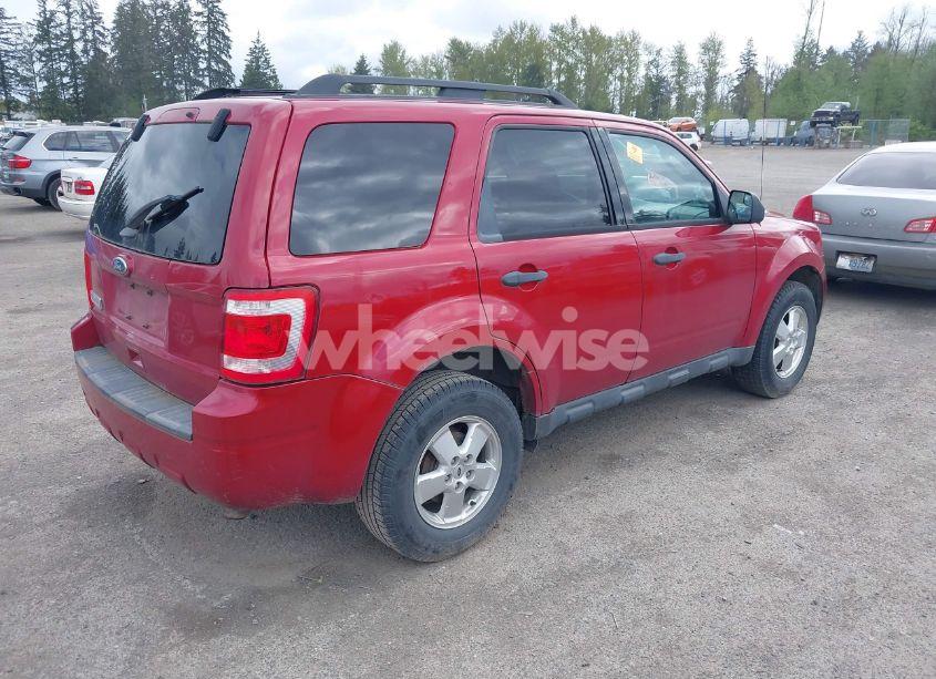 Photo 4 of 2011 Ford Escape XLT (VIN 1FMCU9D77BKC11700)