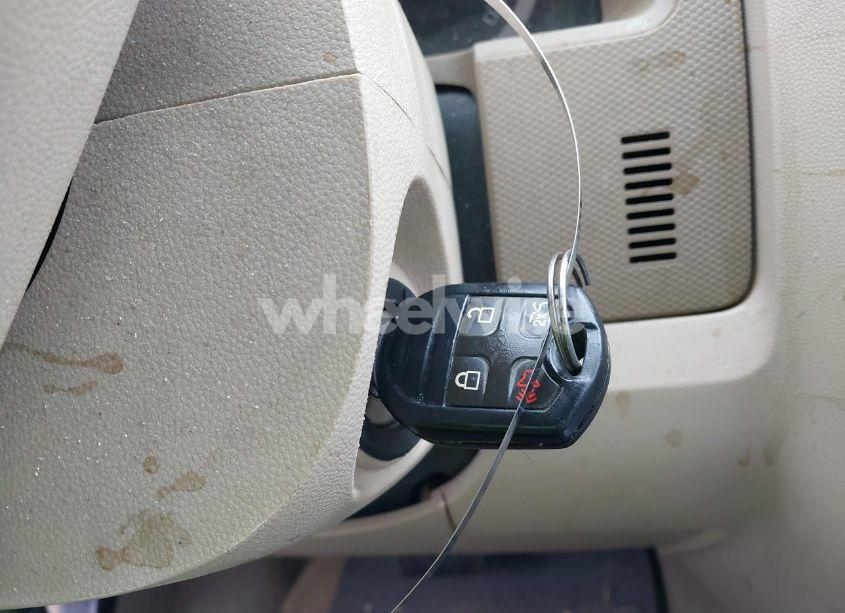 Photo 11 of 2012 Ford Escape XLT (VIN 1FMCU9D77CKA27200)