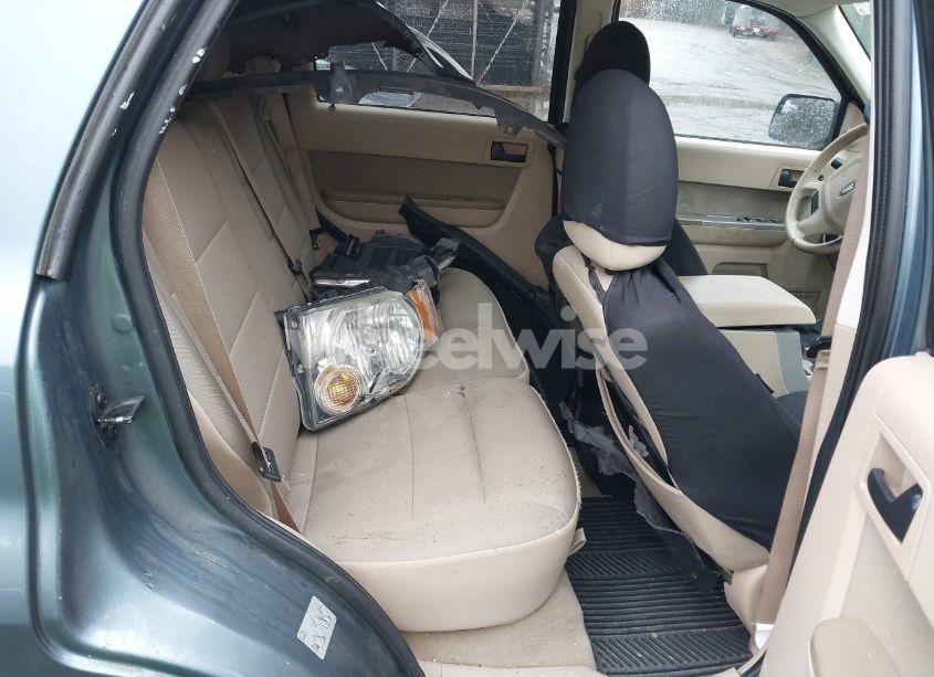 Photo 8 of 2012 Ford Escape XLT (VIN 1FMCU9D77CKA27200)