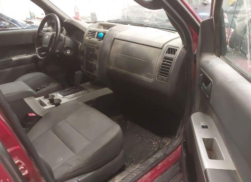 Photo 5 of 2012 Ford Escape XLT (VIN 1FMCU9D77CKC46741)