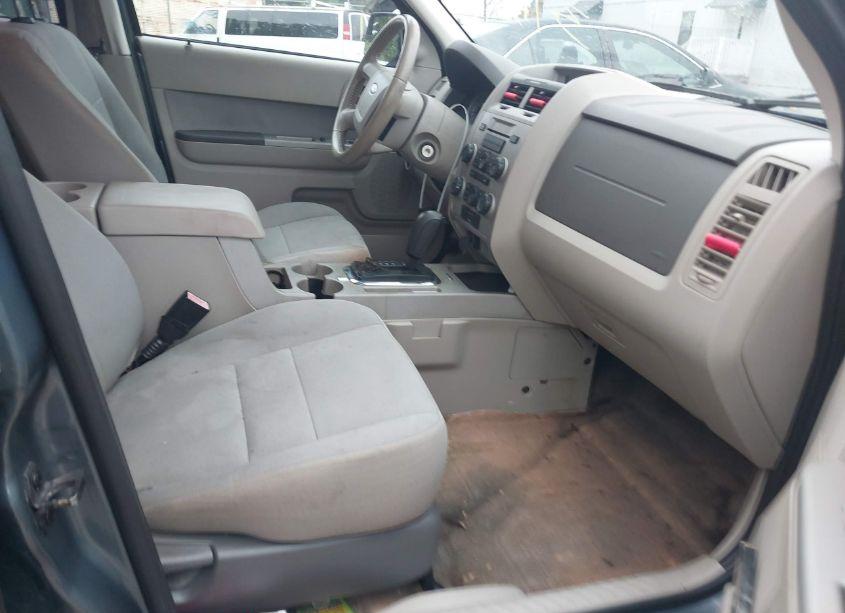 Photo 5 of 2012 Ford Escape XLT (VIN 1FMCU9D77CKC76452)