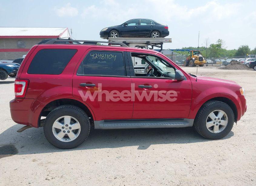 Photo 14 of 2010 Ford Escape XLT (VIN 1FMCU9D78AKA34458)