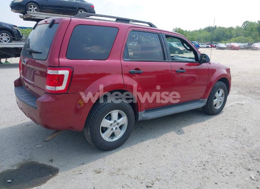 Photo 4 of 2010 Ford Escape XLT (VIN 1FMCU9D78AKA34458)