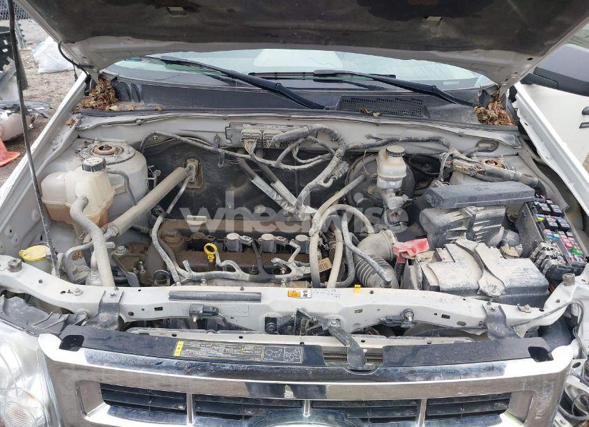 Photo 10 of 2010 Ford Escape XLT (VIN 1FMCU9D78AKB00605)