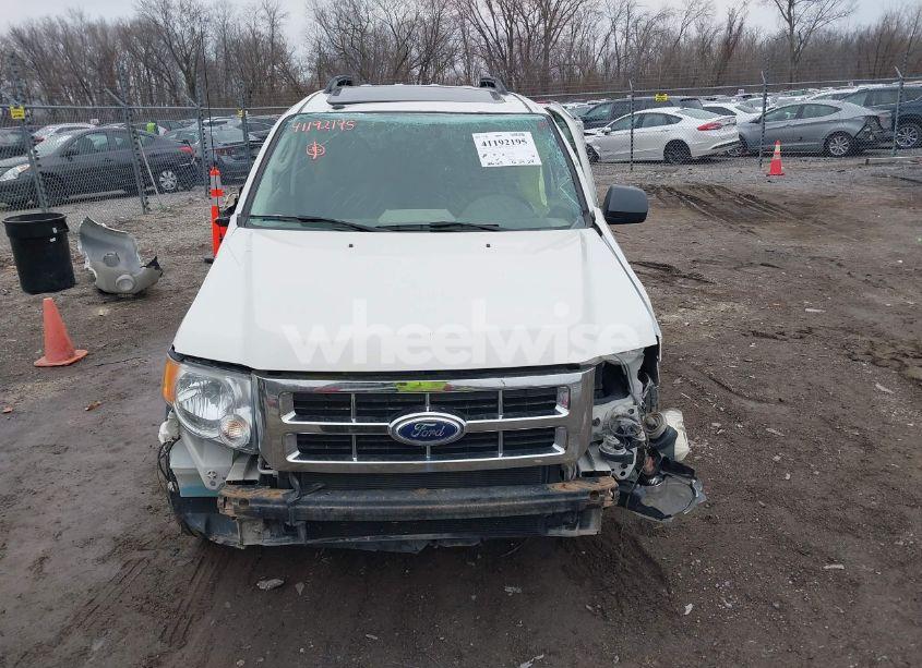 Photo 11 of 2010 Ford Escape XLT (VIN 1FMCU9D78AKB00605)