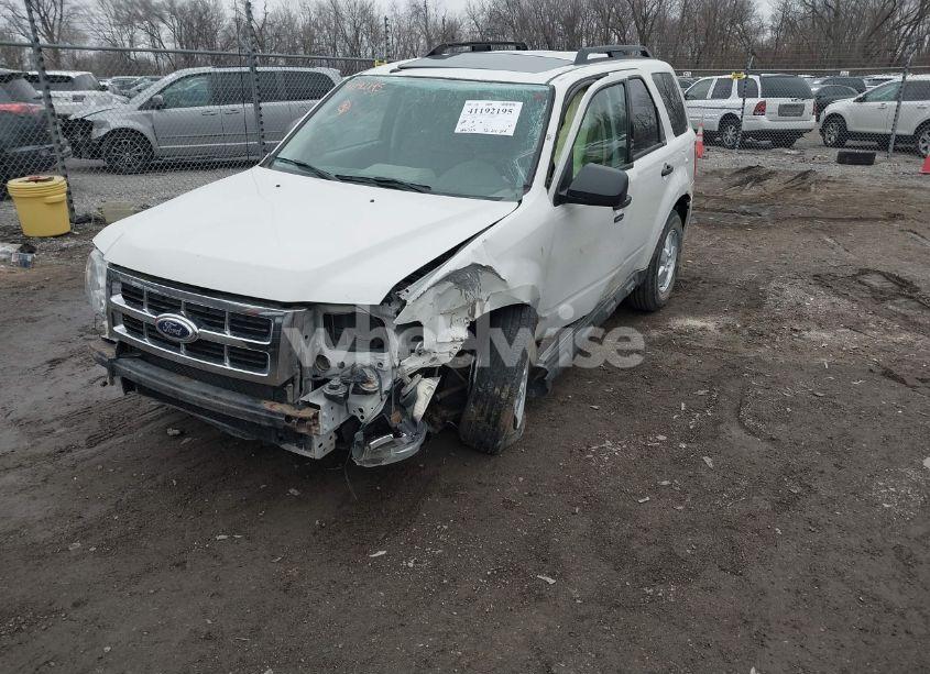 Photo 2 of 2010 Ford Escape XLT (VIN 1FMCU9D78AKB00605)