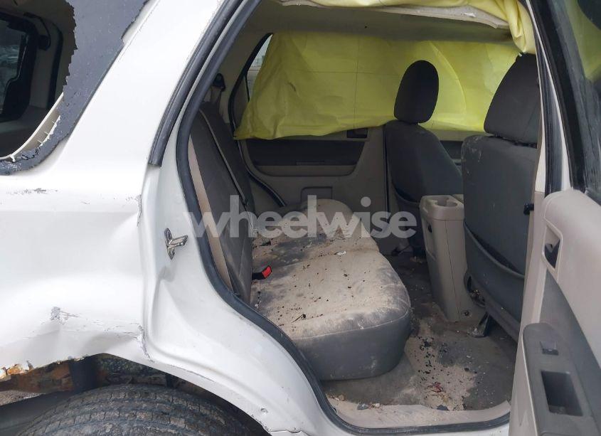 Photo 8 of 2010 Ford Escape XLT (VIN 1FMCU9D78AKB00605)