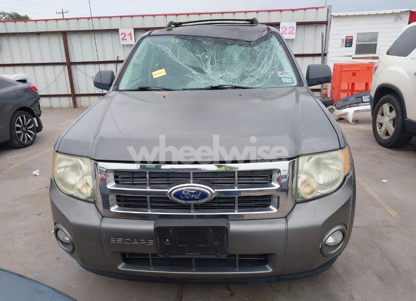 Photo 12 of 2010 Ford Escape XLT (VIN 1FMCU9D78AKB95229)