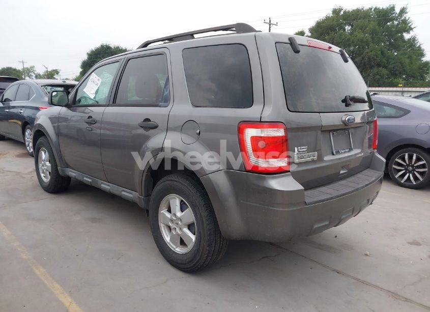 Photo 3 of 2010 Ford Escape XLT (VIN 1FMCU9D78AKB95229)