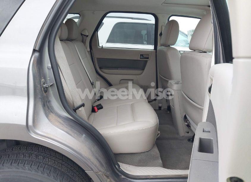 Photo 8 of 2010 Ford Escape XLT (VIN 1FMCU9D78AKB95229)