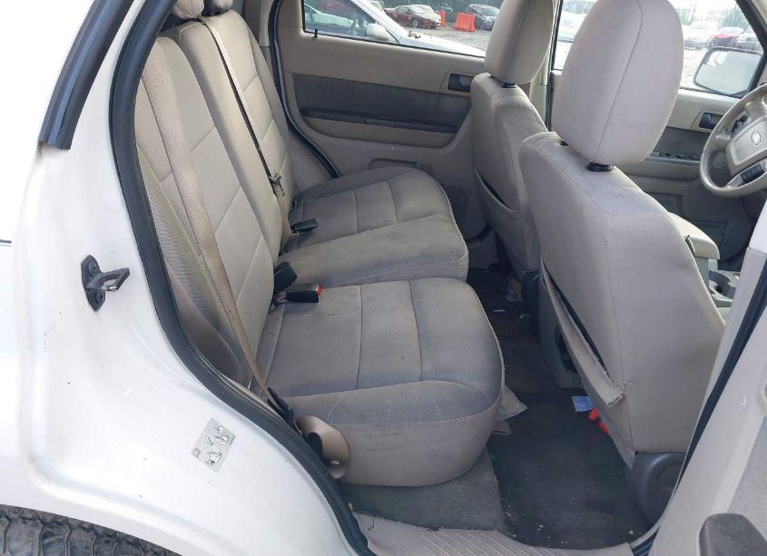 Photo 8 of 2010 Ford Escape XLT (VIN 1FMCU9D78AKC42145)