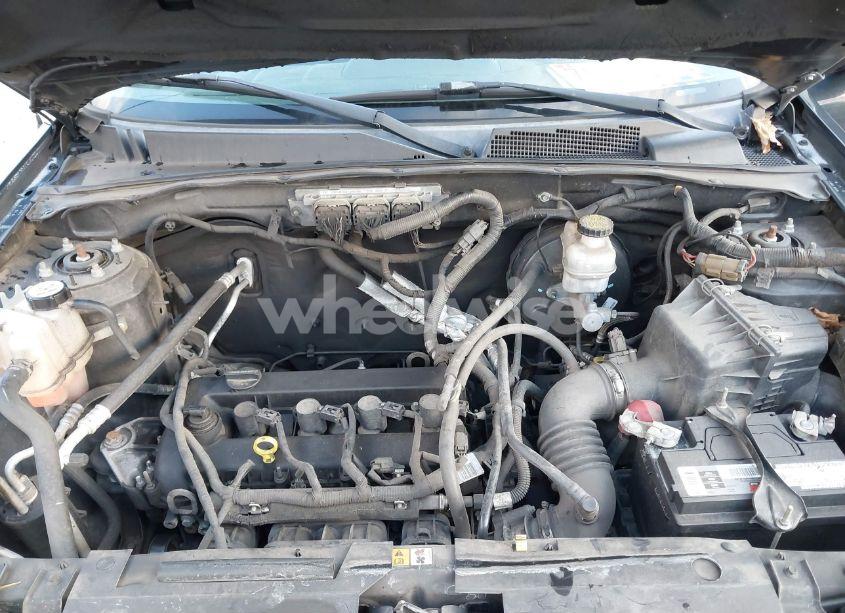 Photo 10 of 2011 Ford Escape XLT (VIN 1FMCU9D78BKC21328)