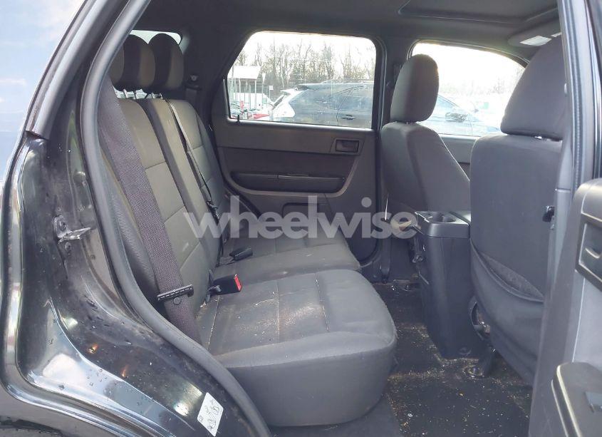 Photo 8 of 2011 Ford Escape XLT (VIN 1FMCU9D78BKC21328)
