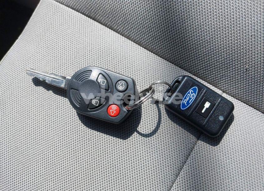 Photo 11 of 2012 Ford Escape XLT (VIN 1FMCU9D78CKA73537)