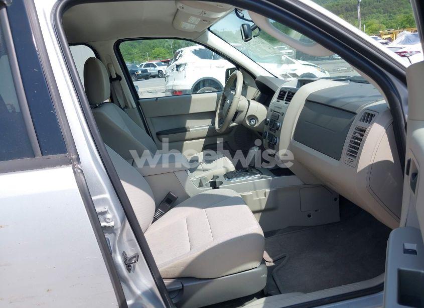 Photo 5 of 2012 Ford Escape XLT (VIN 1FMCU9D78CKA73537)