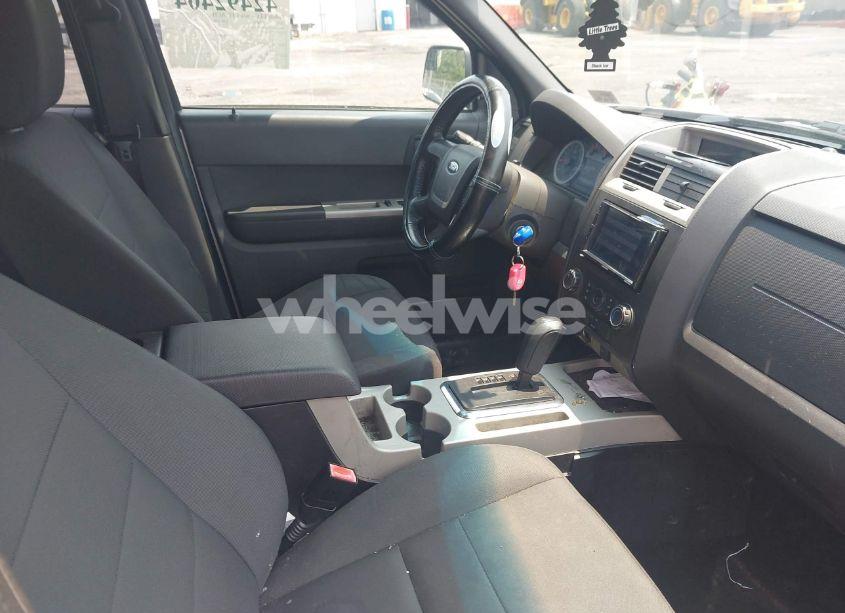 Photo 5 of 2012 Ford Escape XLT (VIN 1FMCU9D78CKC23081)