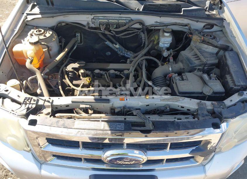 Photo 10 of 2010 Ford Escape XLT (VIN 1FMCU9D79AKA54024)