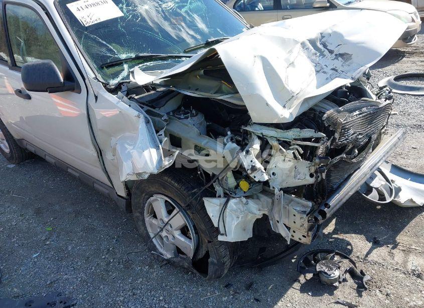 Photo 17 of 2010 Ford Escape XLT (VIN 1FMCU9D79AKC79110)