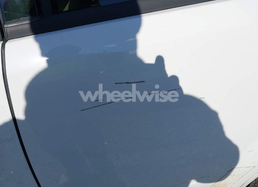 Photo 21 of 2010 Ford Escape XLT (VIN 1FMCU9D79AKC79110)