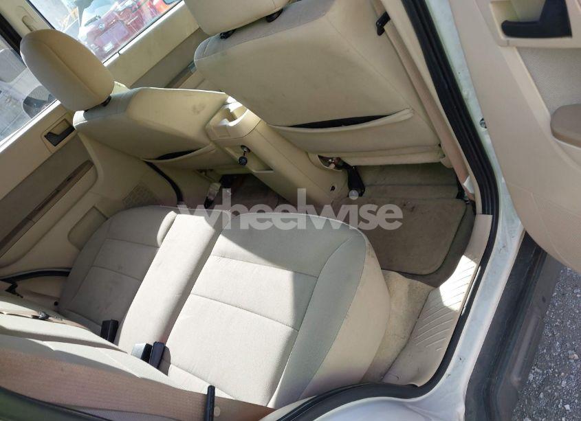 Photo 8 of 2010 Ford Escape XLT (VIN 1FMCU9D79AKC79110)