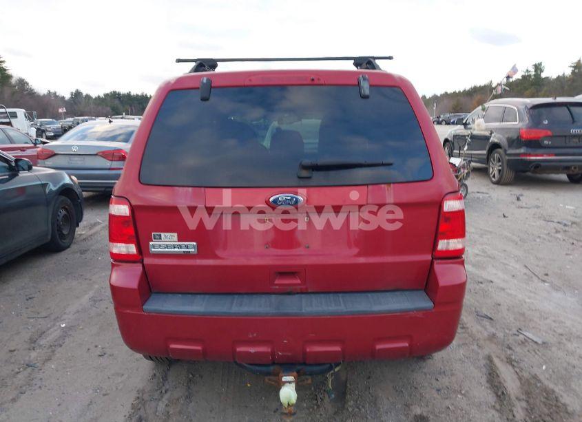 Photo 16 of 2010 Ford Escape XLT (VIN 1FMCU9D79AKD15653)