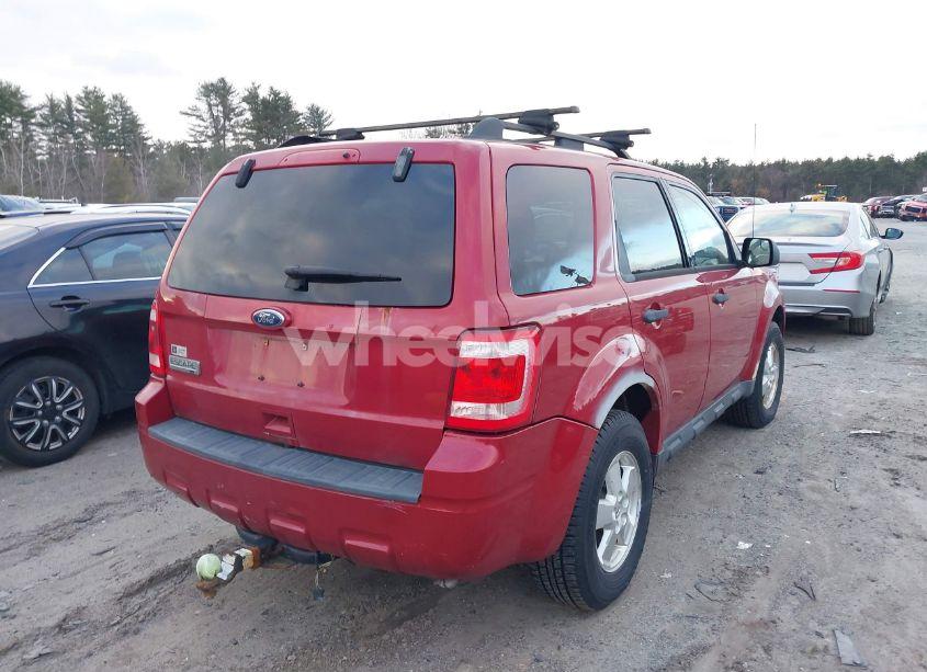 Photo 4 of 2010 Ford Escape XLT (VIN 1FMCU9D79AKD15653)