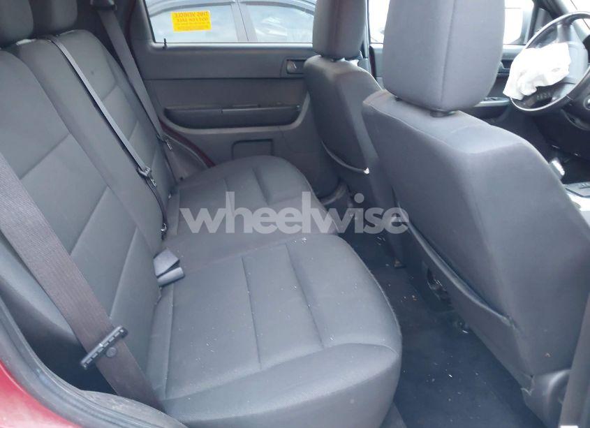 Photo 8 of 2010 Ford Escape XLT (VIN 1FMCU9D79AKD15653)