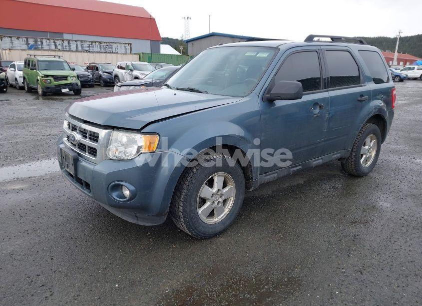 Photo 2 of 2011 Ford Escape XLT (VIN 1FMCU9D79BKB48650)