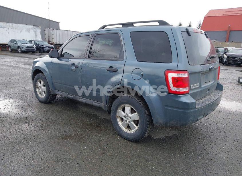 Photo 3 of 2011 Ford Escape XLT (VIN 1FMCU9D79BKB48650)
