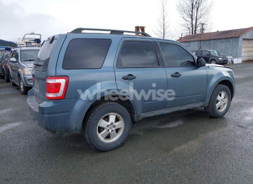 Photo 4 of 2011 Ford Escape XLT (VIN 1FMCU9D79BKB48650)