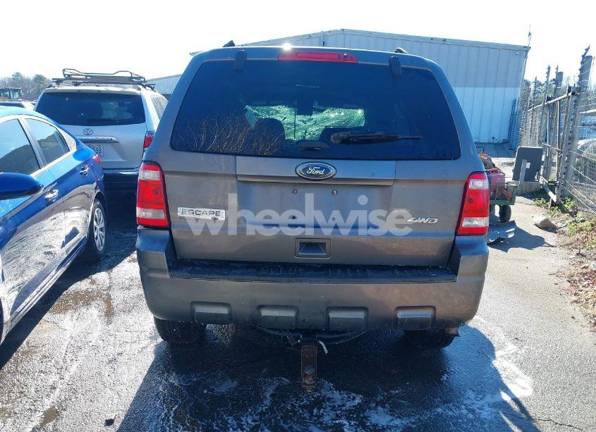 Photo 15 of 2011 Ford Escape XLT (VIN 1FMCU9D79BKB92048)