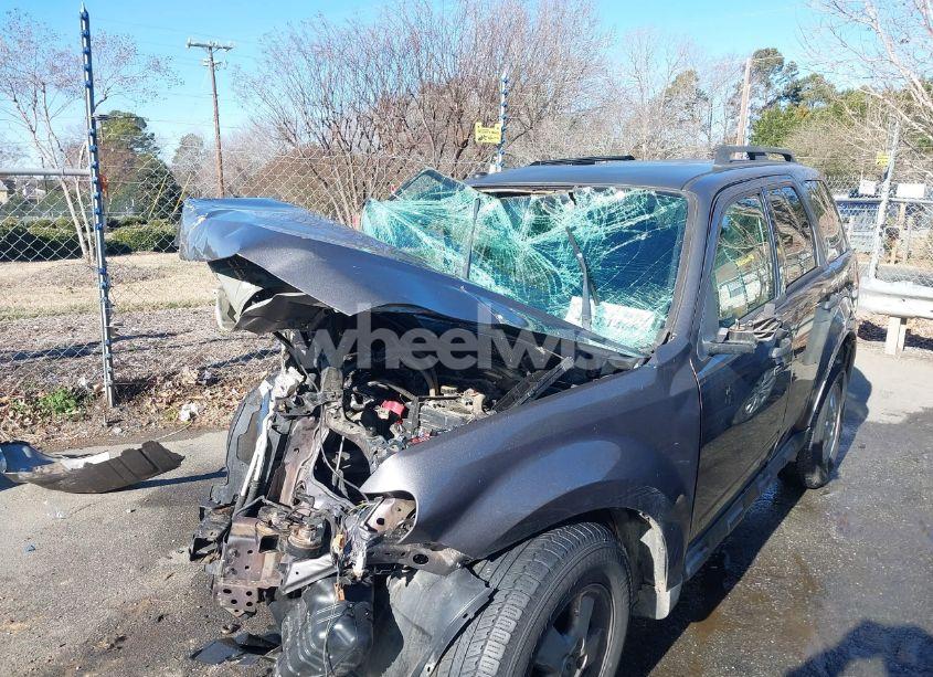 Photo 16 of 2011 Ford Escape XLT (VIN 1FMCU9D79BKB92048)