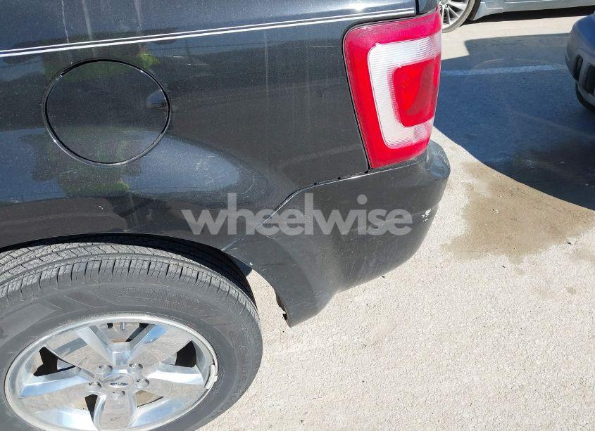 Photo 6 of 2011 Ford Escape XLT (VIN 1FMCU9D79BKC49915)