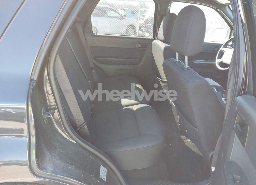 Photo 8 of 2011 Ford Escape XLT (VIN 1FMCU9D79BKC49915)