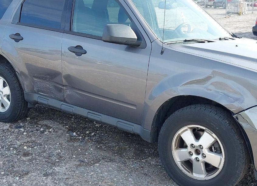 Photo 6 of 2012 Ford Escape XLT (VIN 1FMCU9D79CKA78715)