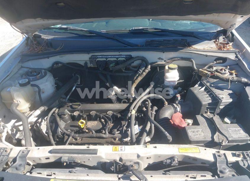 Photo 10 of 2010 Ford Escape XLT (VIN 1FMCU9D7XAKC58556)