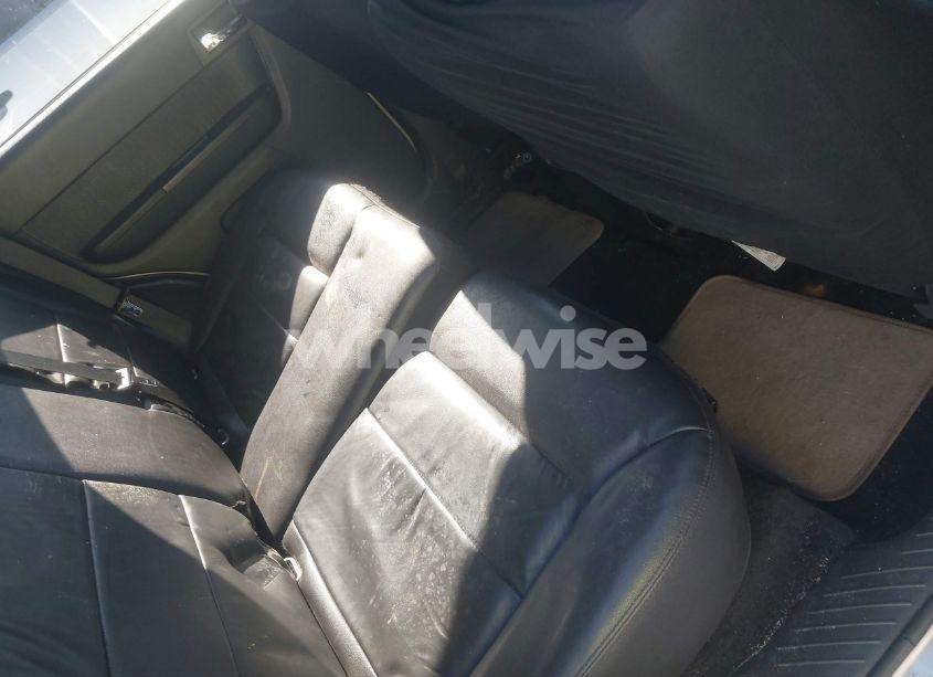 Photo 8 of 2010 Ford Escape XLT (VIN 1FMCU9D7XAKC58556)