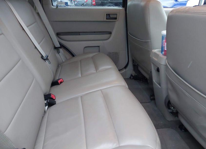 Photo 8 of 2010 Ford Escape XLT (VIN 1FMCU9D7XAKC66298)